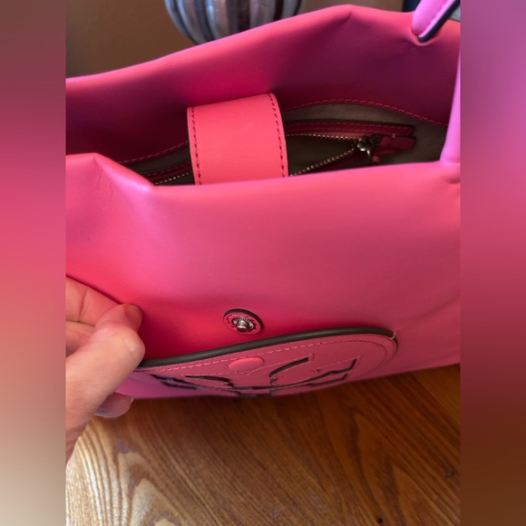 Tory Burch Small Ella Bio Tote large logo hidden pocket w/dust bag and strap - Picture 8 of 16